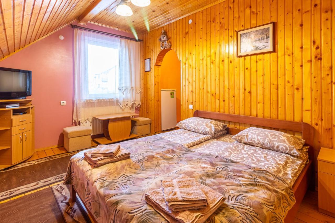 Smerichka Otel Slavske Dış mekan fotoğraf